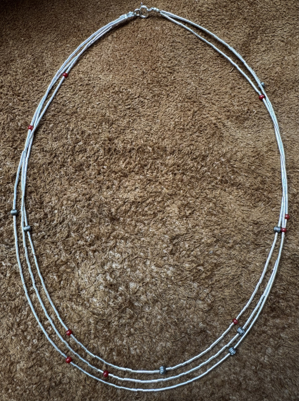 Liquid Silver Collier