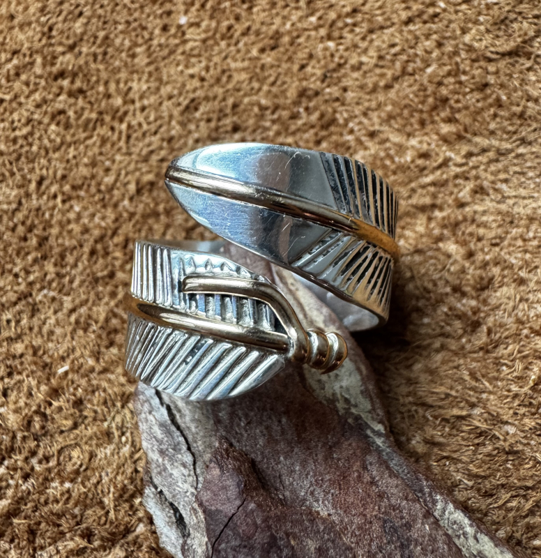 Navajo Feder Ring