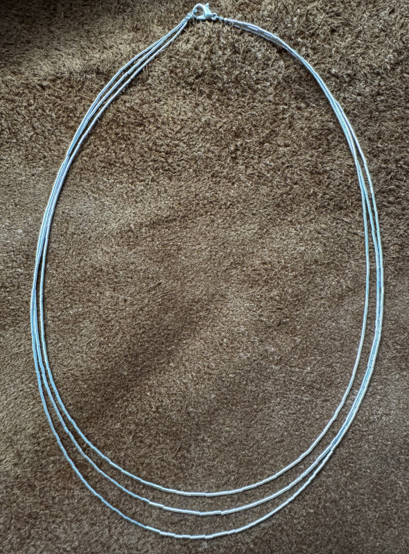 Liquid Silver Collier