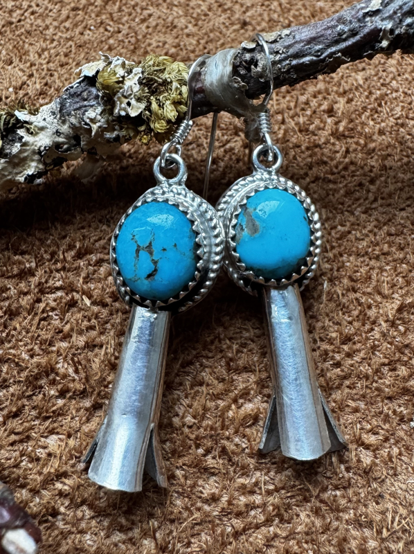 Navajo Squash Blossom Ohrringe