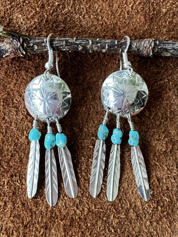 Navajo Concho Feder Ohrringe